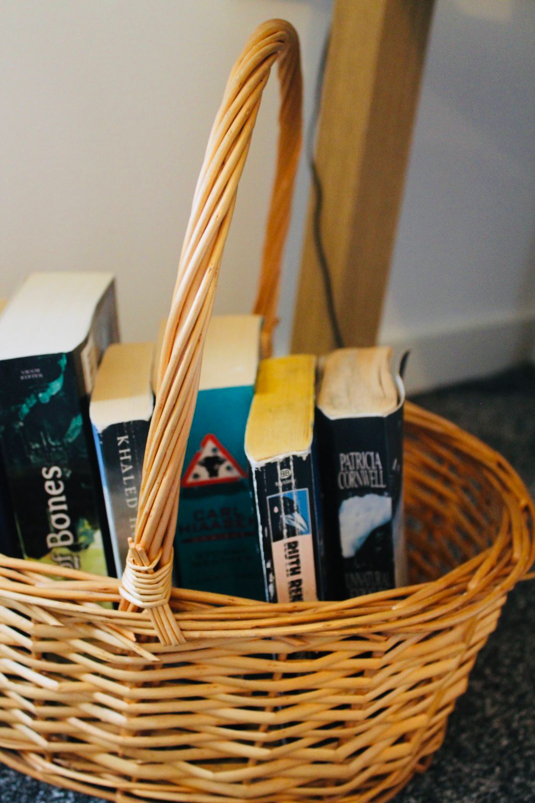 Books basket